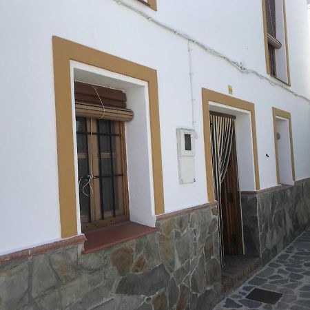 Casa Petra : Bonita Casa Rural En Yunquera ภายนอก รูปภาพ