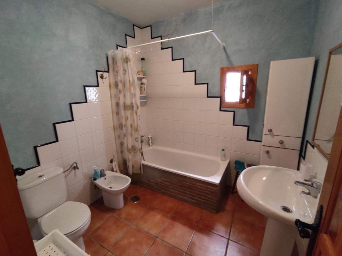 Casa Petra : Bonita Casa Rural En Yunquera ภายนอก รูปภาพ