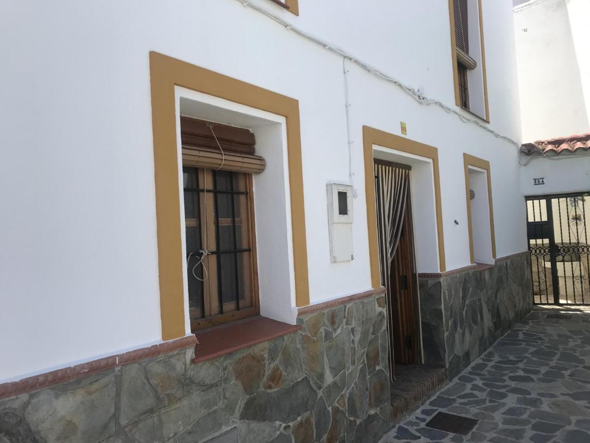 Casa Petra : Bonita Casa Rural En Yunquera ภายนอก รูปภาพ